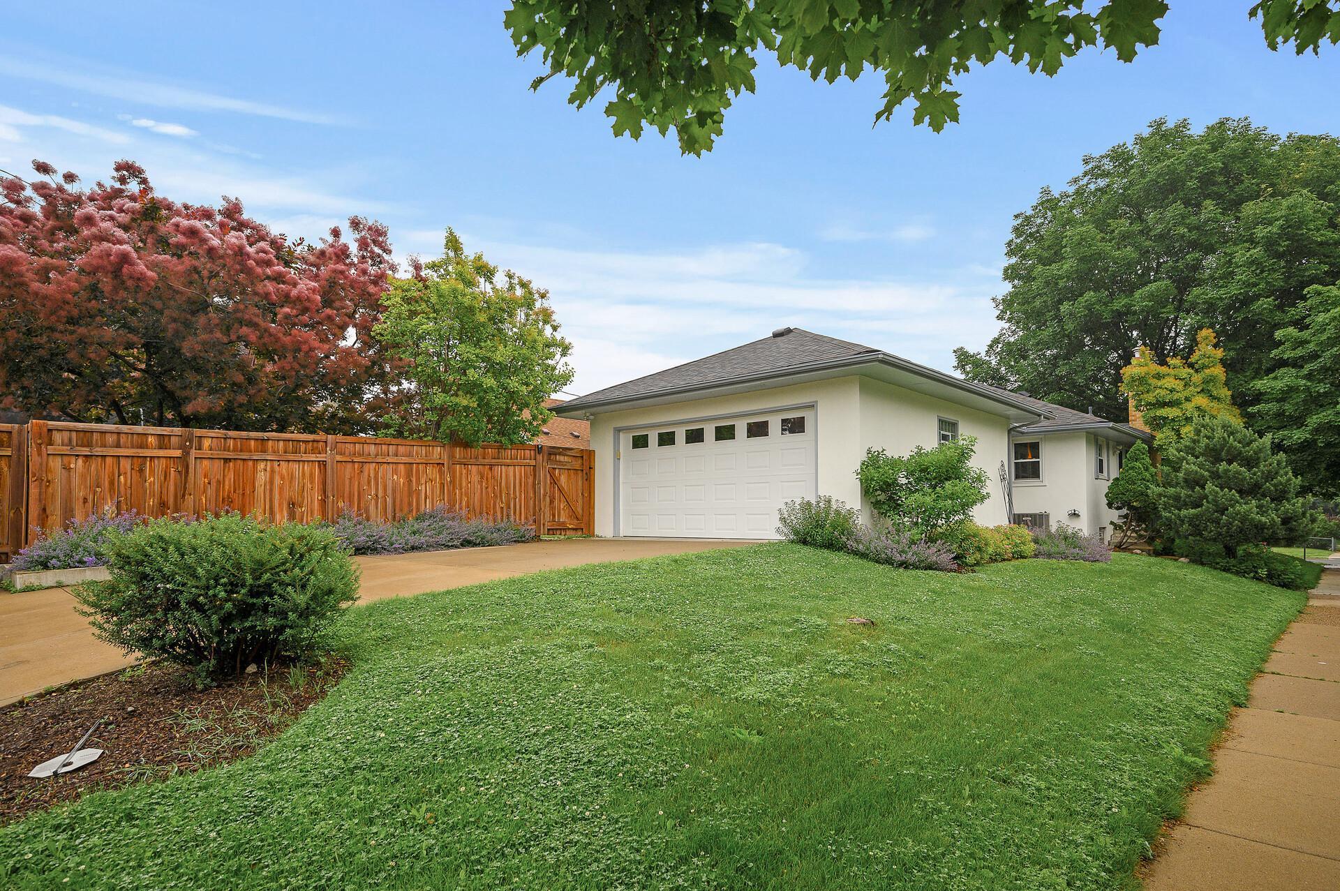 Minneapolis, Minnesota 55419, United States, 3 Bedrooms Bedrooms, ,2 BathroomsBathrooms,Residential,Pending Sale,165544