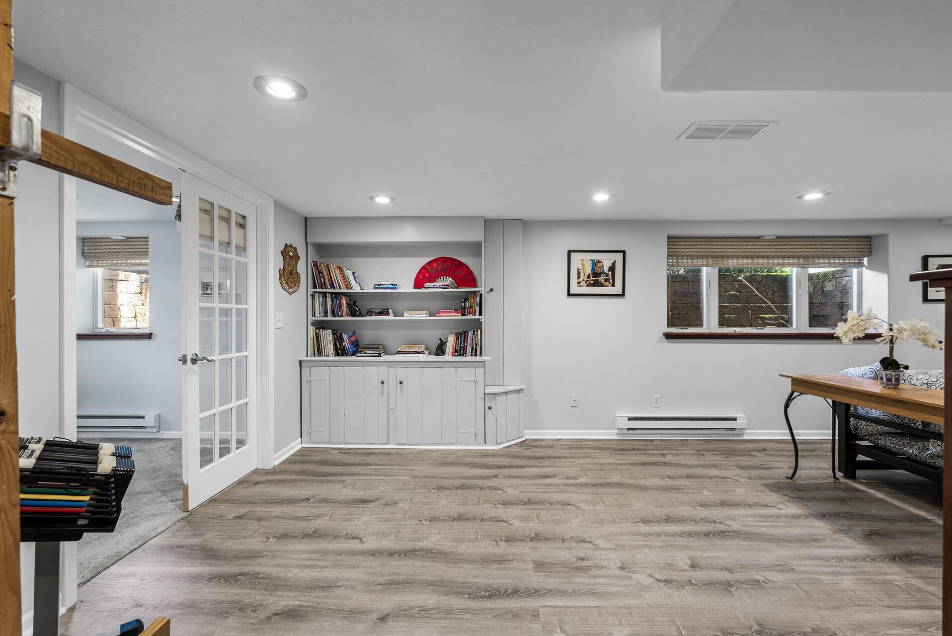 Minneapolis, Minnesota 55419, United States, 3 Bedrooms Bedrooms, ,2 BathroomsBathrooms,Residential,Pending Sale,165544