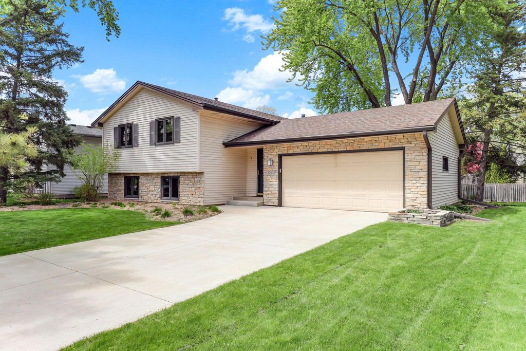 Photo of 2750 17th Street NW, New Brighton, MN 55112 (MLS # 7056141)