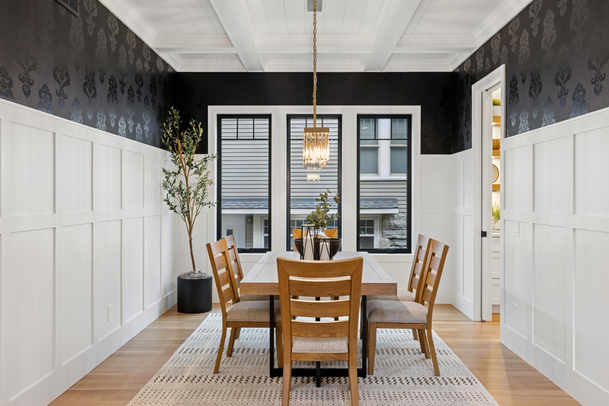 1967 Sheridan Avenue S