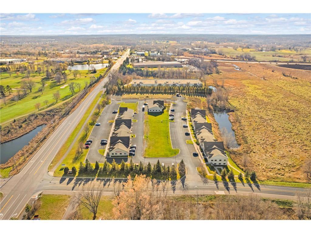 865/867/869 Meander Court