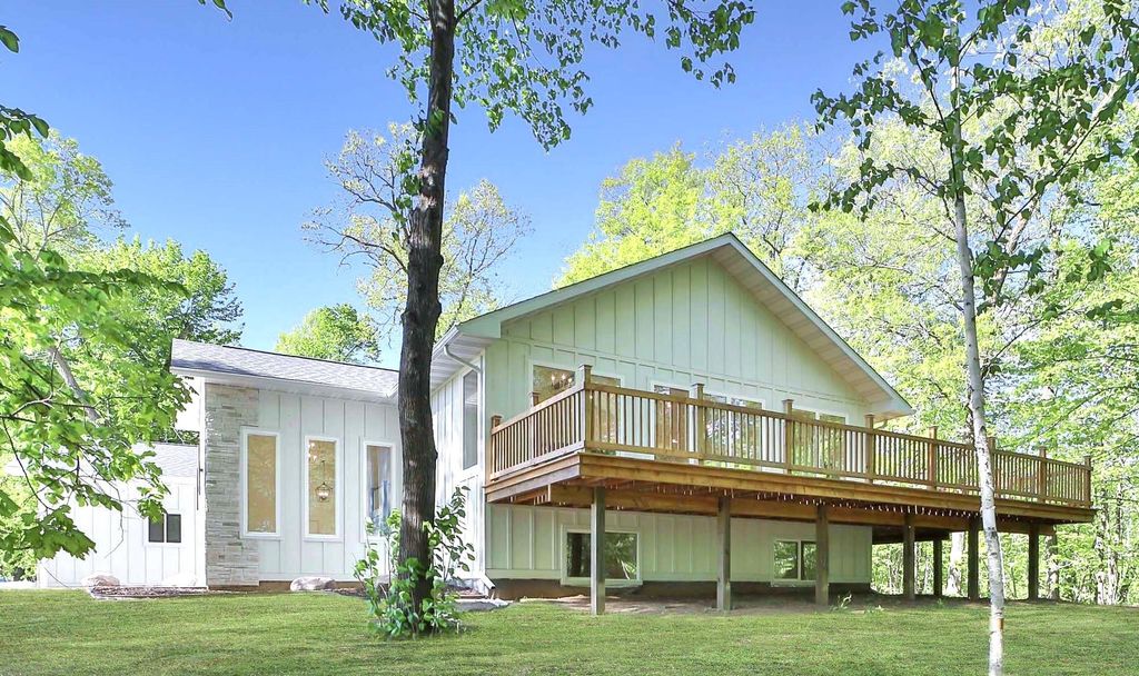 Photo of 20482 Lord Road, Merrifield, MN 56465 (MLS # 7041793)