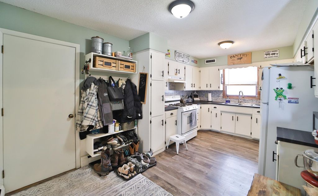 Photo of 320 7 1/2 Avenue, Foley, MN 56329 (MLS # 7006093)