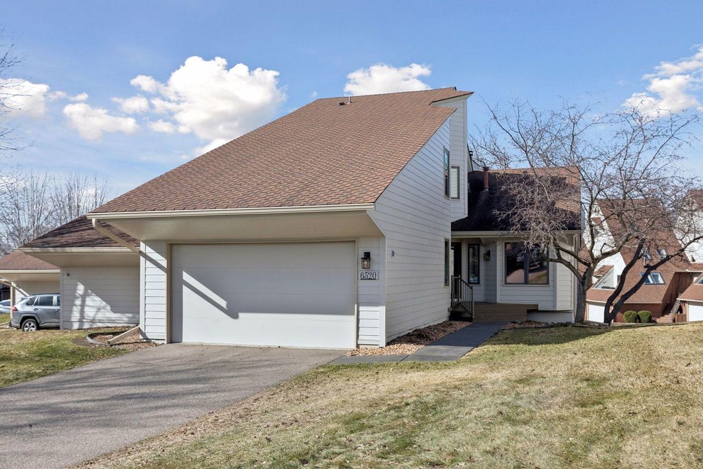 Photo of 6520 Harbor Place NE, Prior Lake, MN 55372 (MLS # 7035141)