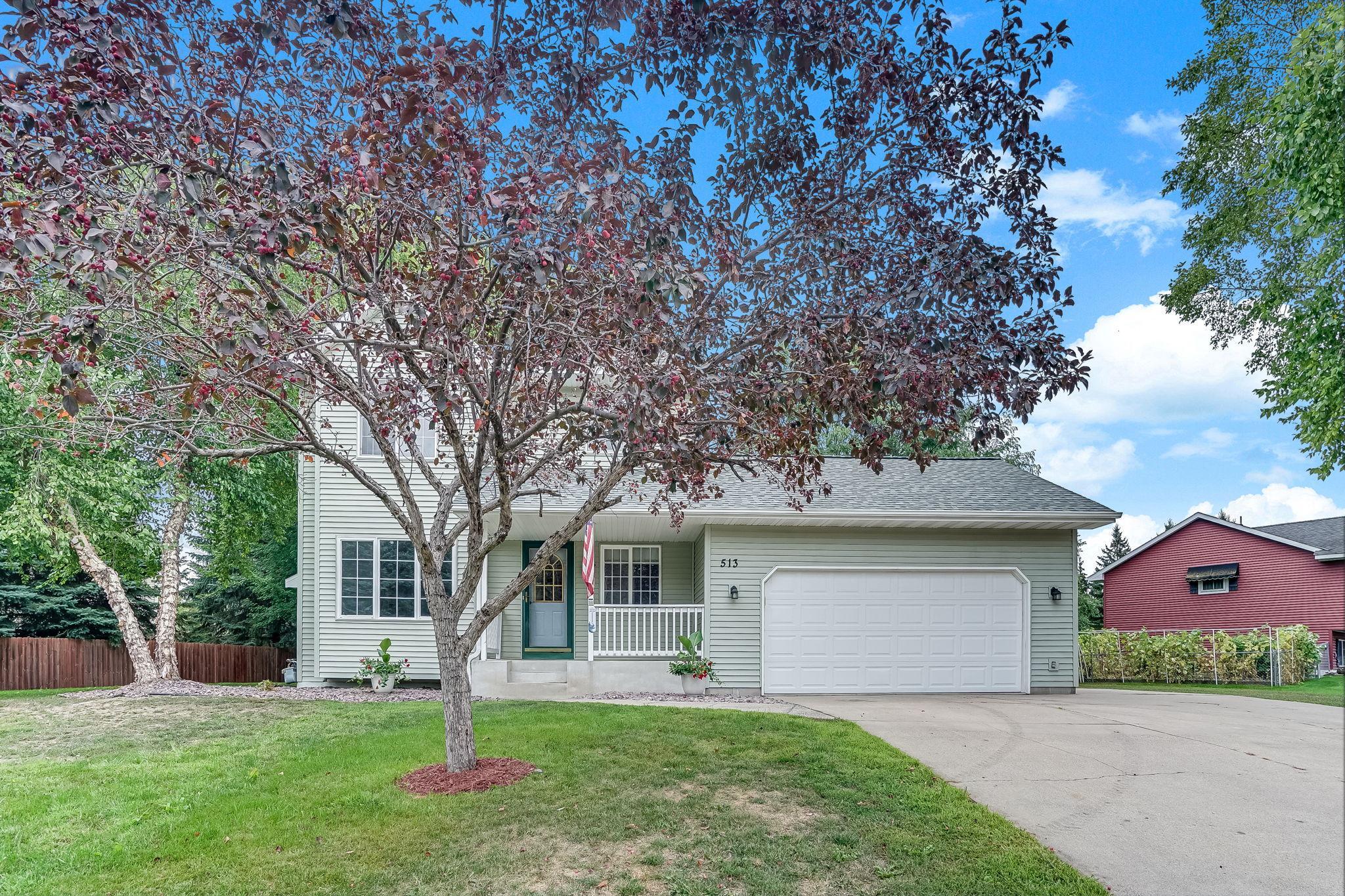 513 Maple Knoll Way NW