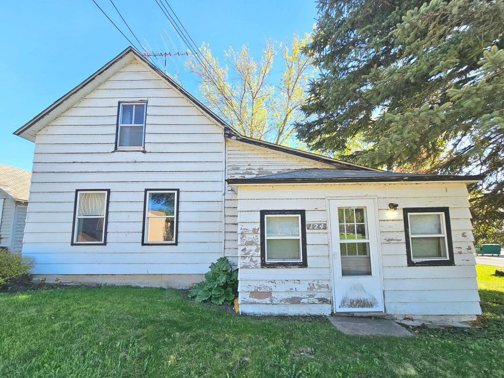 Photo of 124 Park Avenue SW, Silver Lake, MN 55381 (MLS # 7073821)