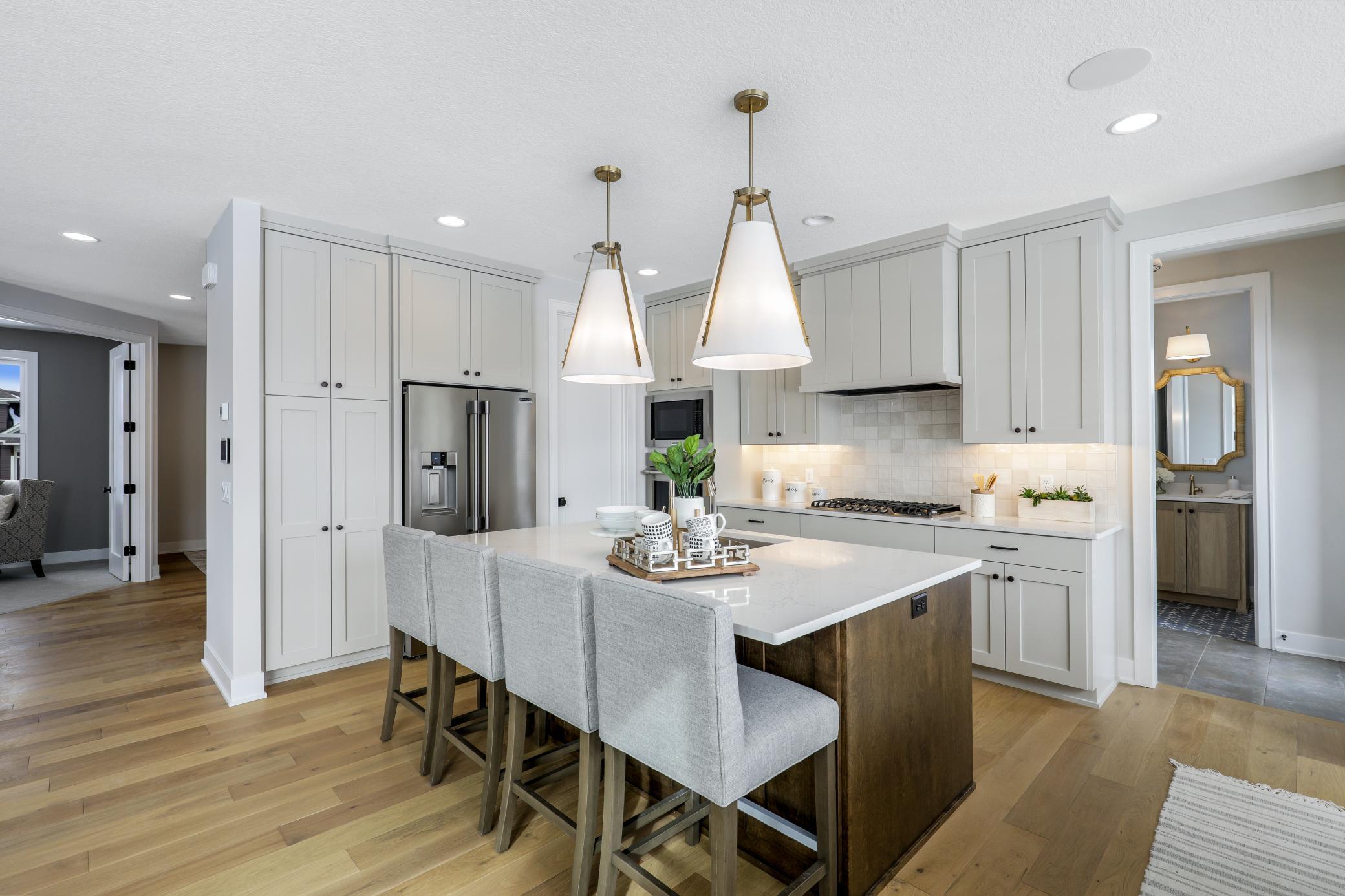 4985 Sunflower Place