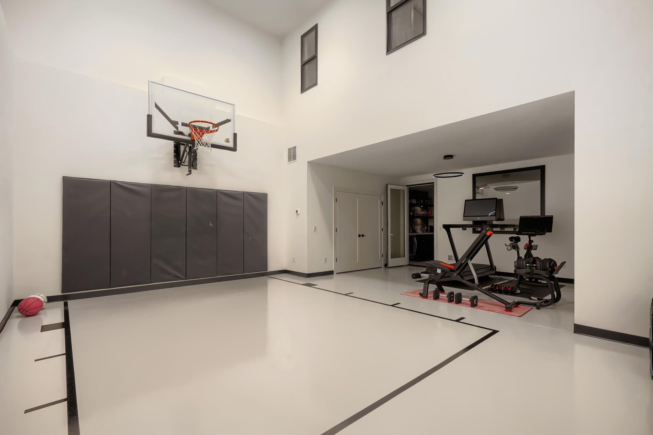 4807 Sonoma Road