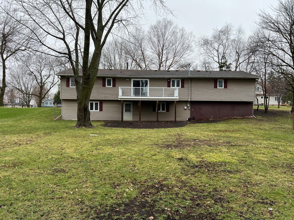 Photo of 703 S 3rd Street, Ellendale, MN 56026 (MLS # 7048826)
