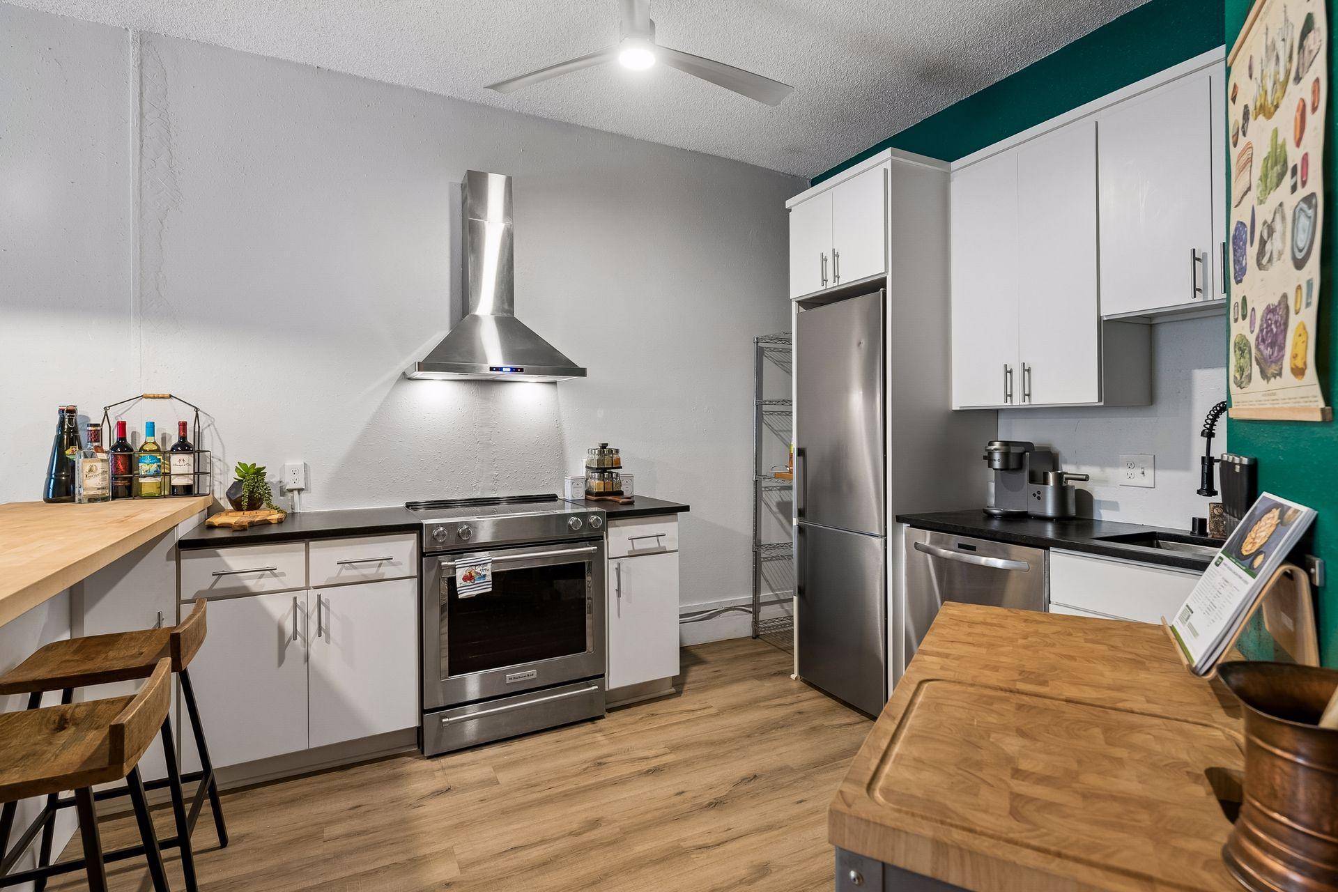 601 S 9th Street 1