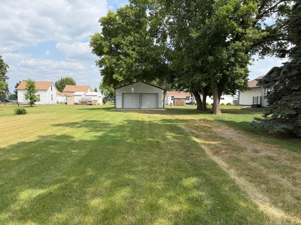 Photo of 512 Oak Avenue N, Maple Lake, MN 55358 (MLS # 7158538)