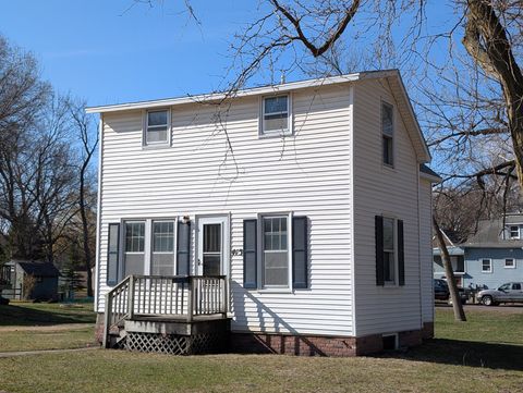 Photo of 413 Mason Street, Marshall, MN 56258 (MLS # 7017853)
