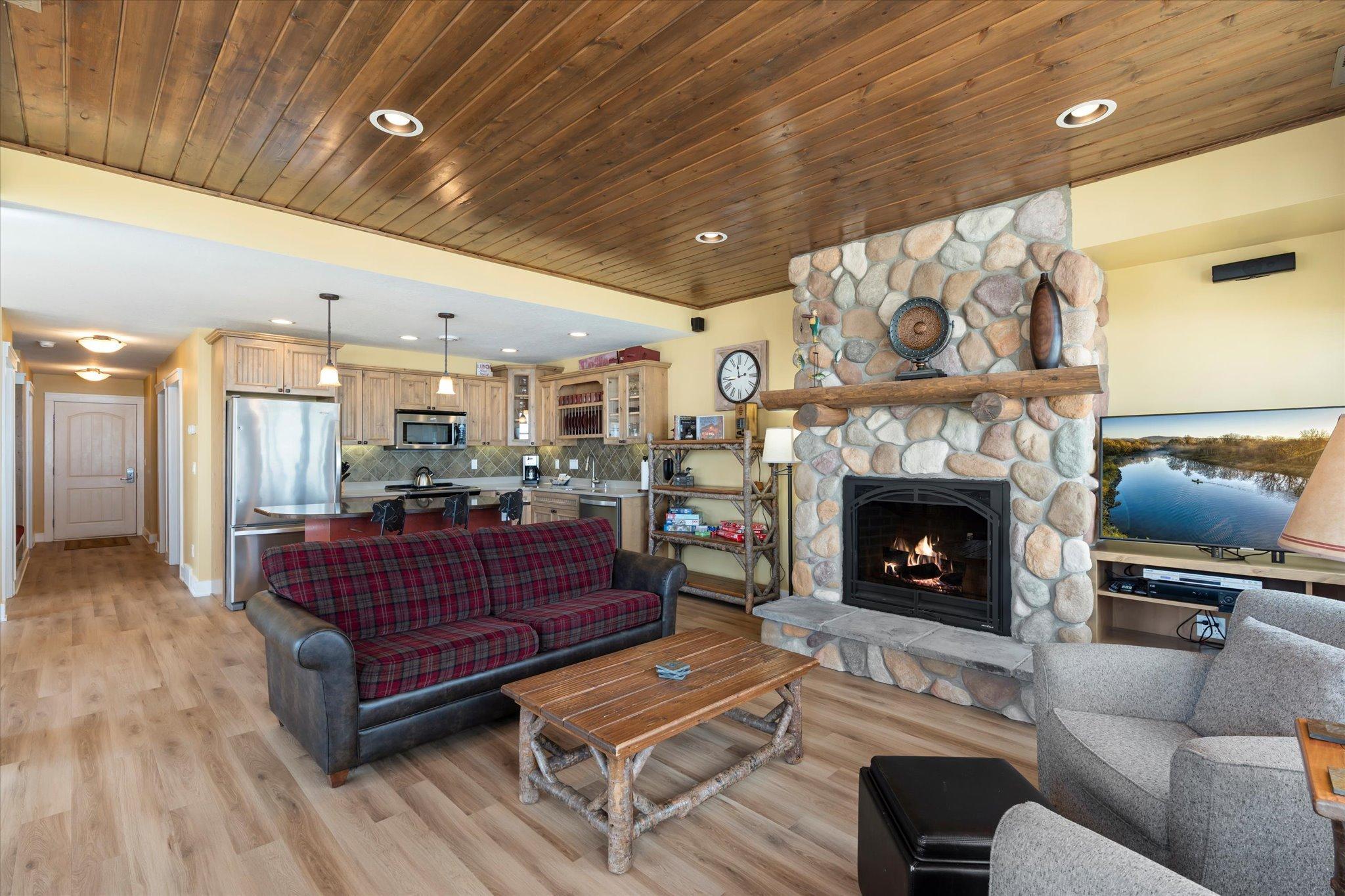 Trapper's Landing #210 6946 Beach View Lane NW 210-2&3