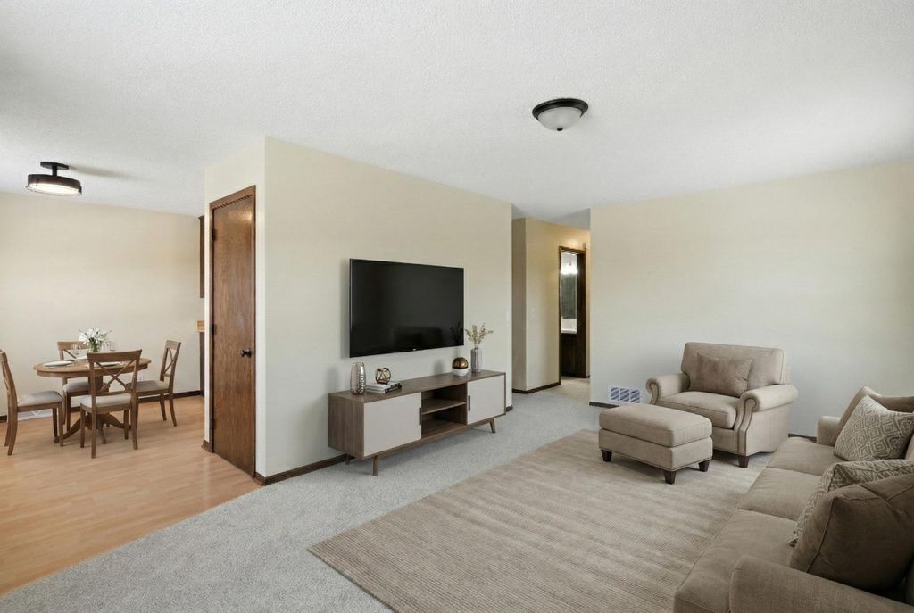 Photo of 960 43 1/2 Avenue NE, Columbia Heights, MN 55421 (MLS # 6824791)