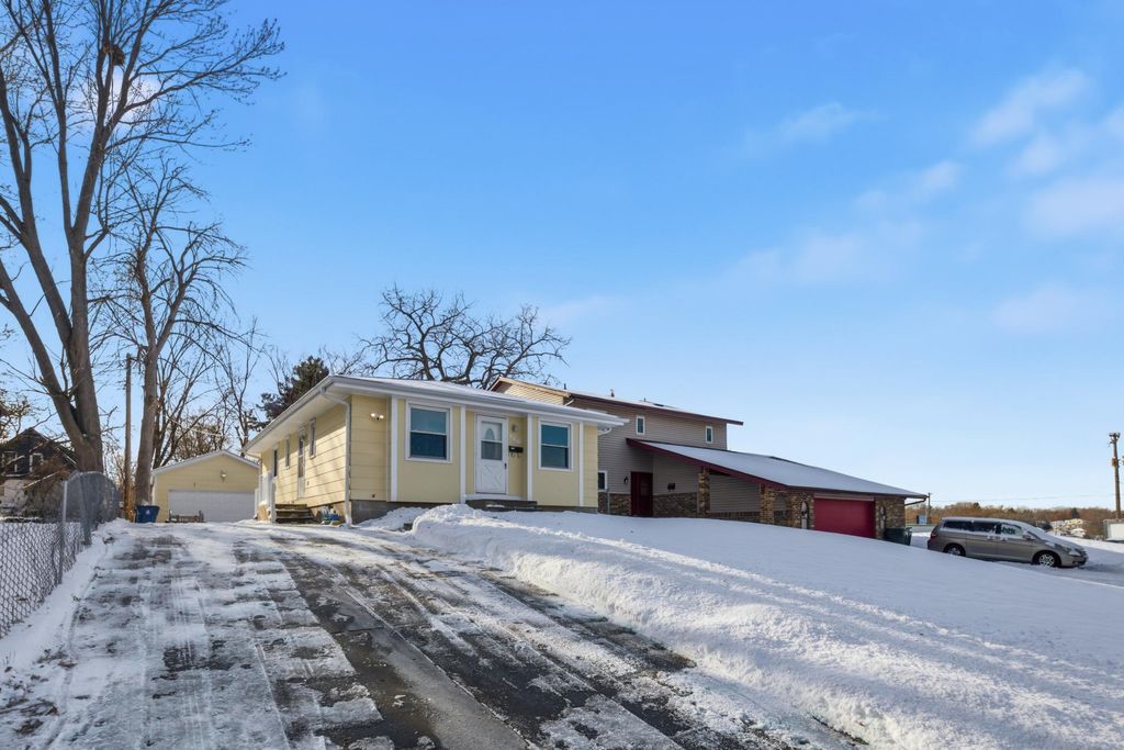 Photo of 960 43 1/2 Avenue NE, Columbia Heights, MN 55421 (MLS # 6824791)