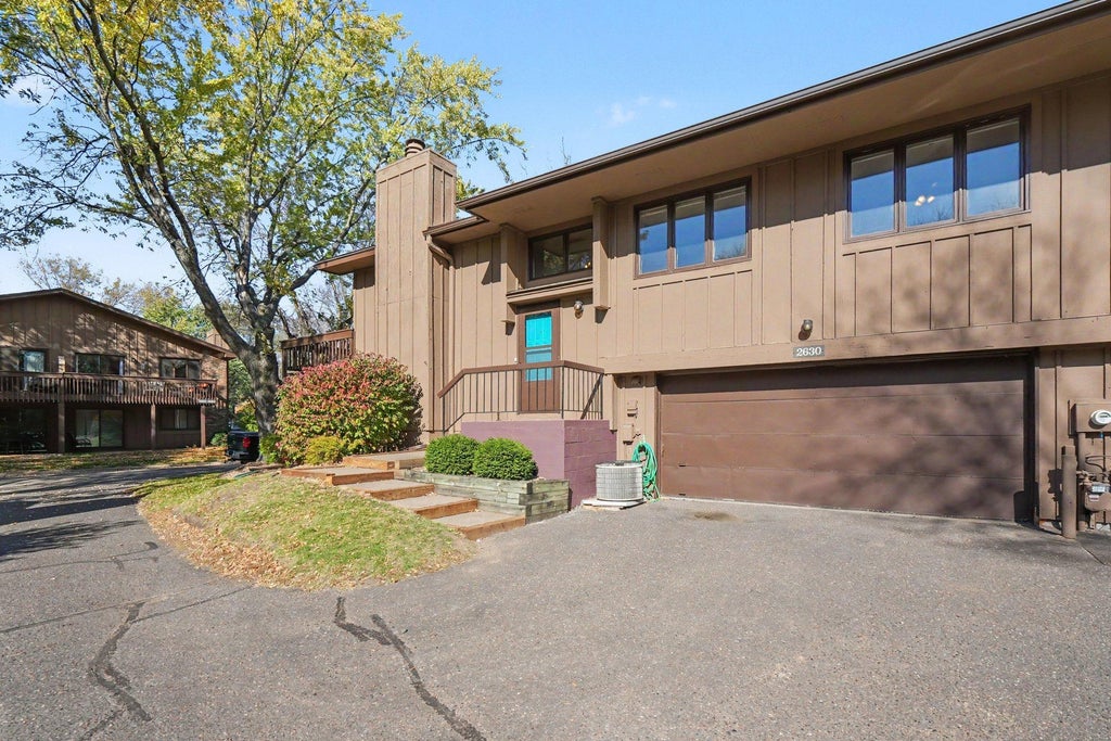 Photo of 2630 Aspen Court, White Bear Lake, MN 55110 (MLS # 7163581)