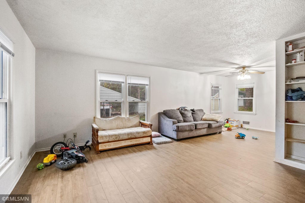 Photo of 985 Cypress Street, Saint Paul, MN 55106 (MLS # 7161261)
