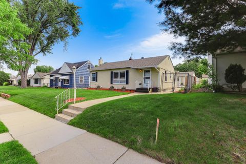 864 Howard Street N Saint Paul MN 55119