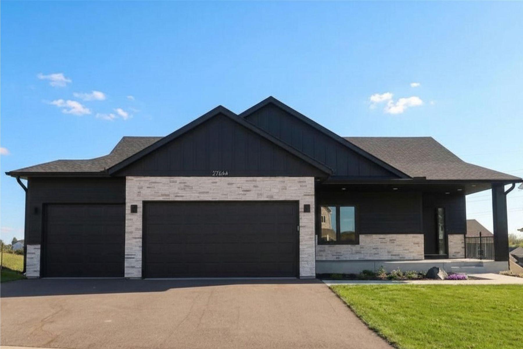 1407 Mineral Springs Parkway