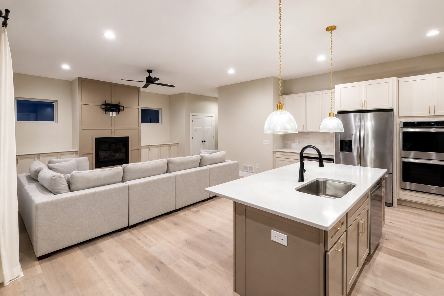 1407 Mineral Springs Parkway