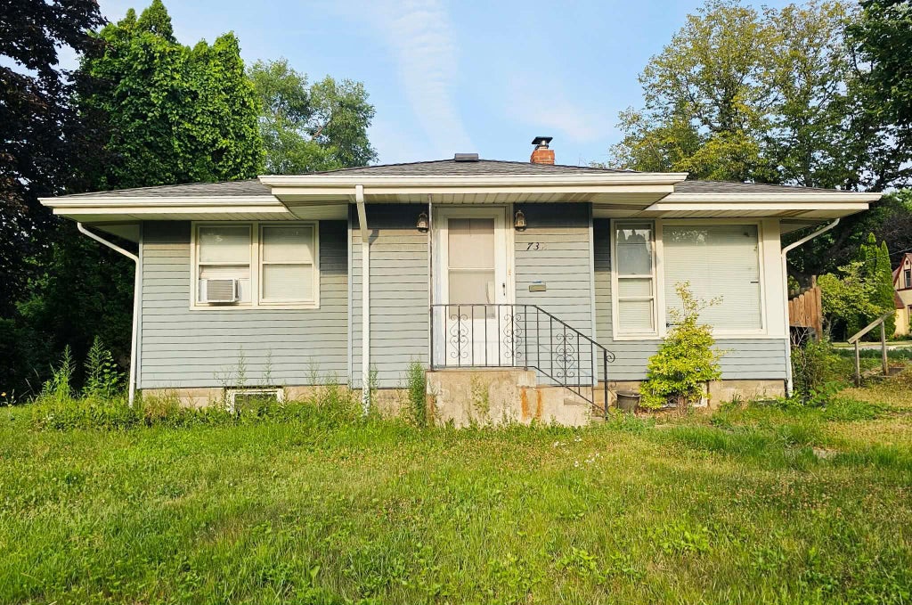 Photo of 732 State Street, Saint Paul, MN 55107 (MLS # 7125042)