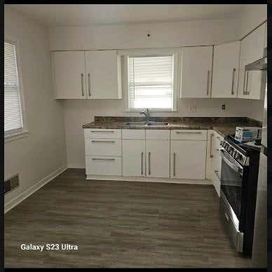 Photo of 732 State Street, Saint Paul, MN 55107 (MLS # 7125042)