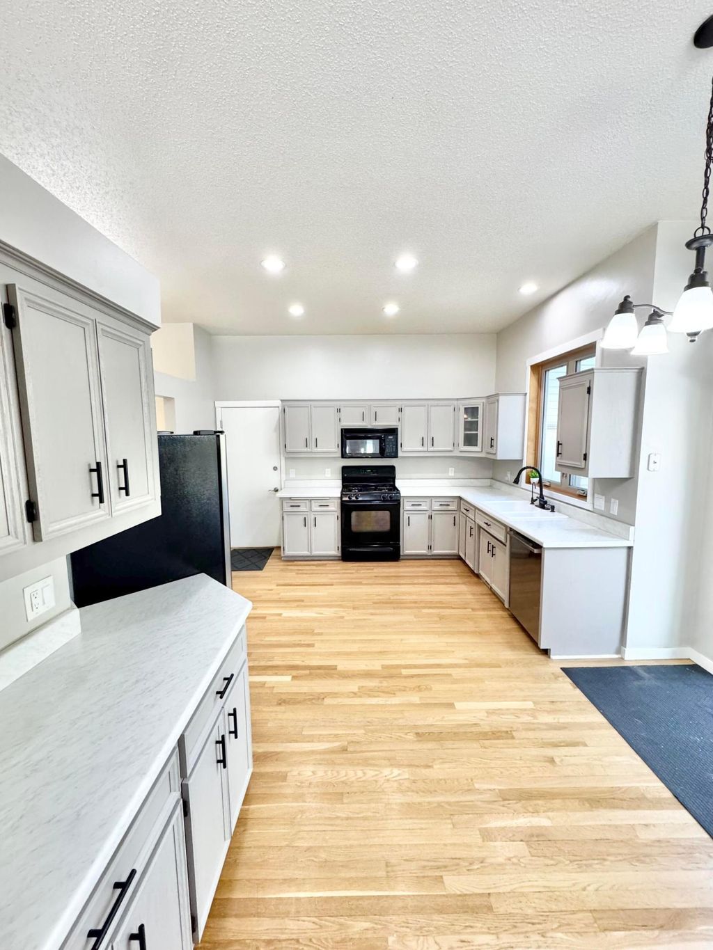 Photo of 8561 Flamingo Drive, Chanhassen, MN 55317 (MLS # 7021548)