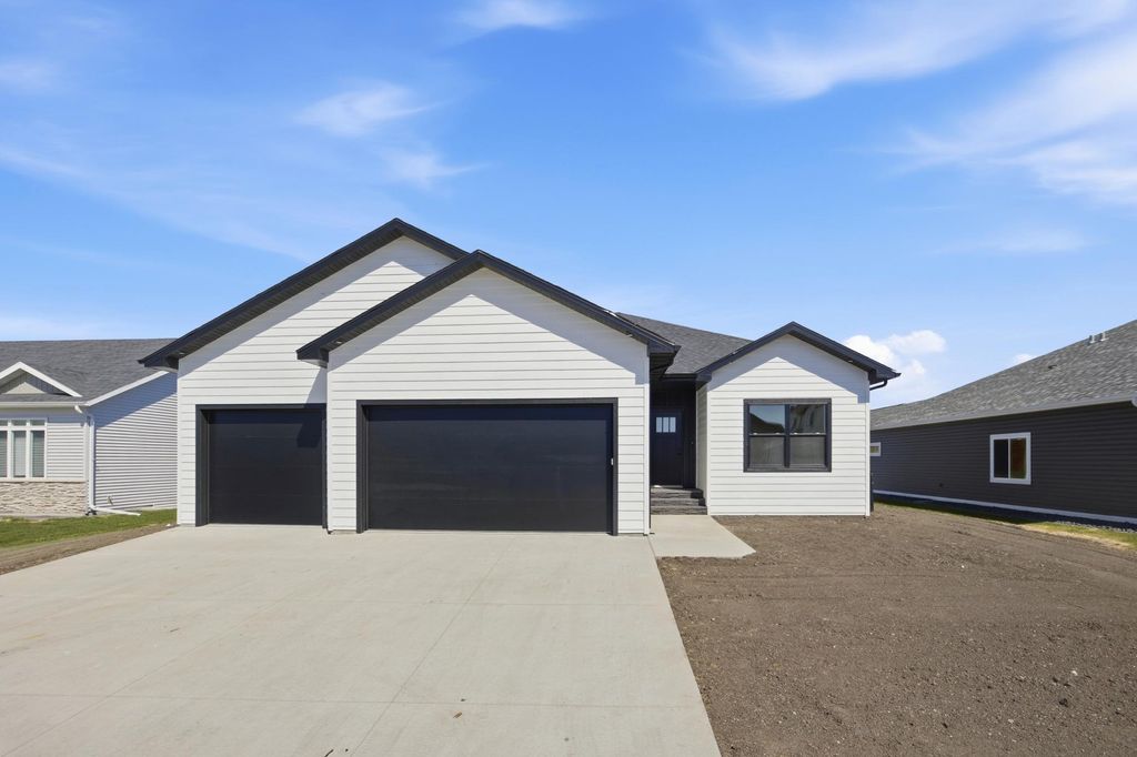Photo of 2232 44th Street S, Moorhead, MN 56560 (MLS # 7073480)
