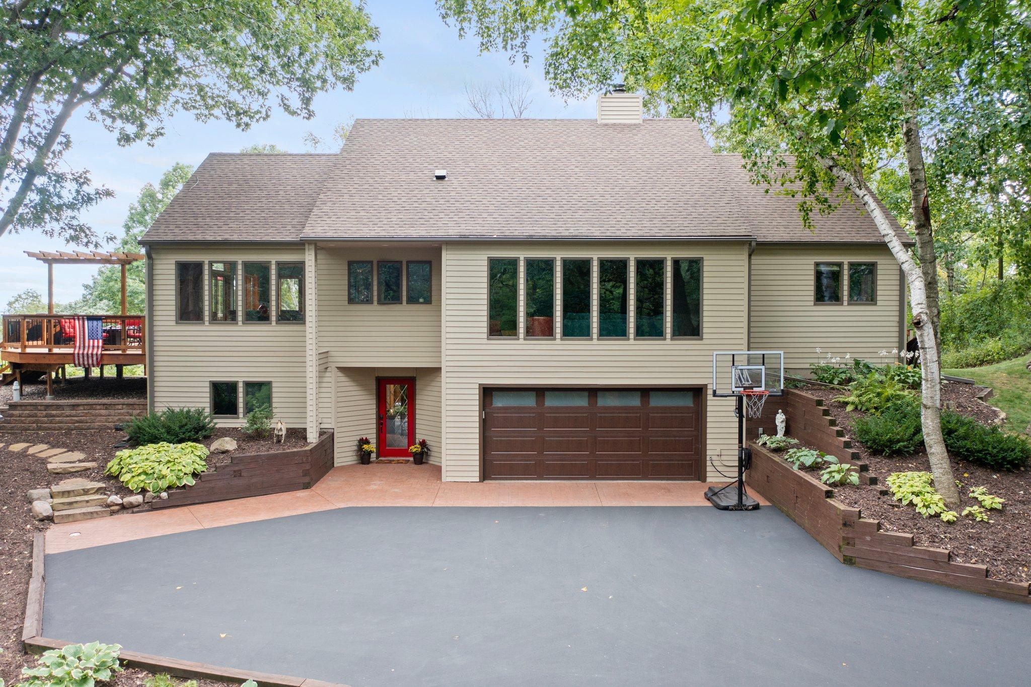 8440 Delaney Court