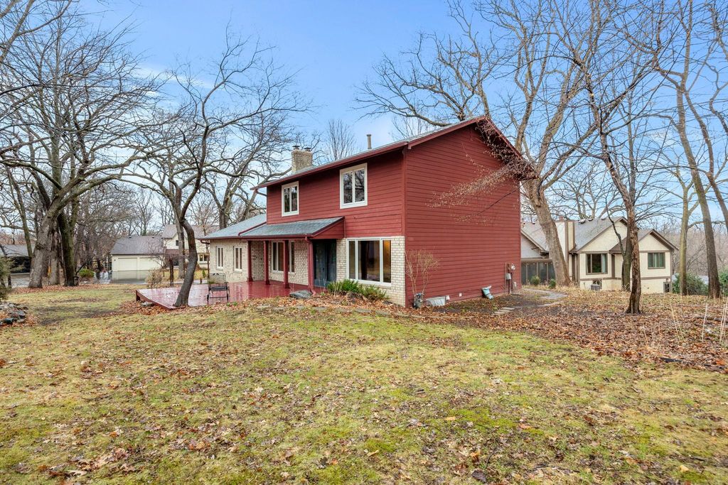 Photo of 9449 Woodridge Drive, Eden Prairie, MN 55347 (MLS # 7050974)