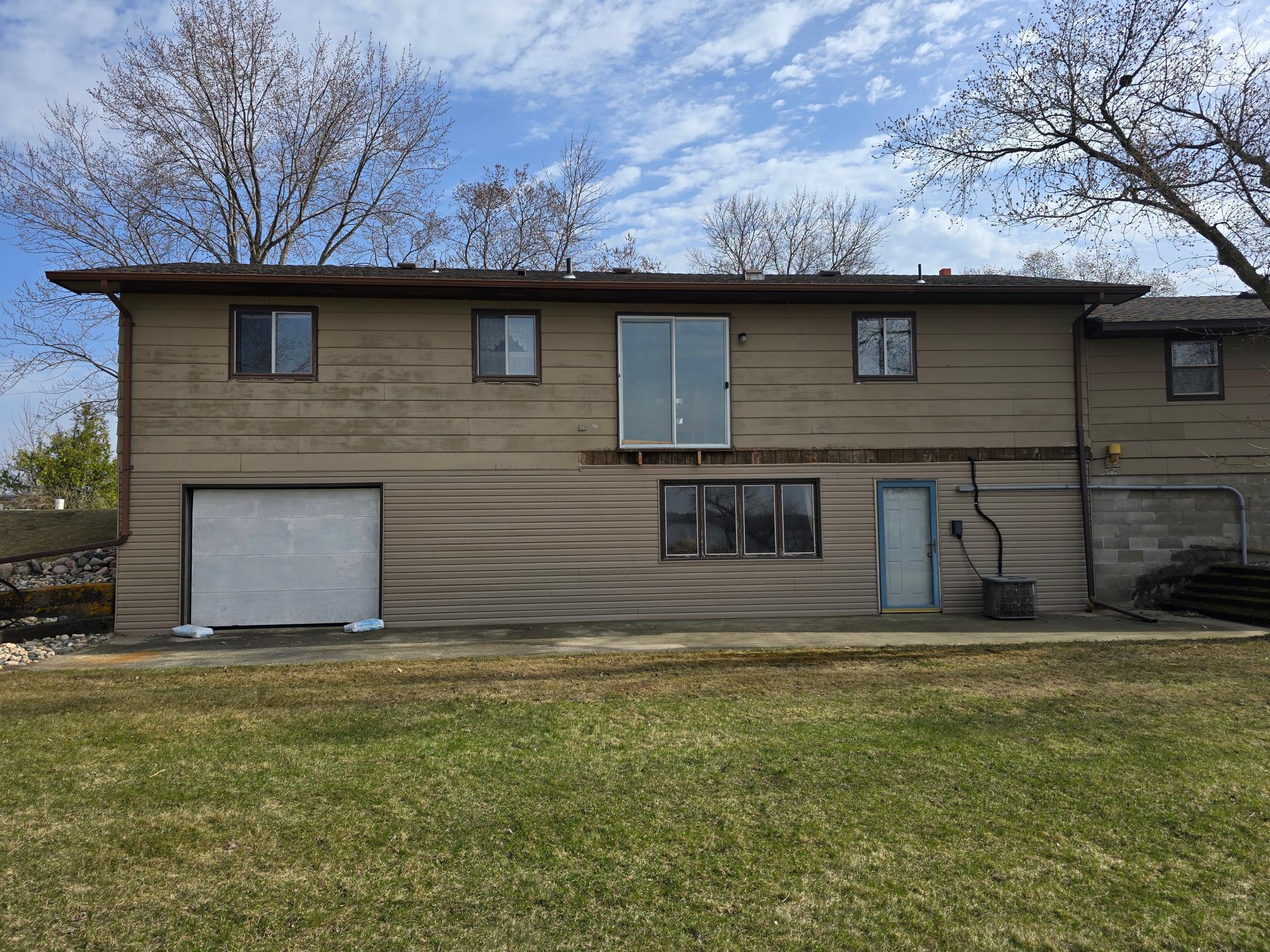 24942 County Highway 6