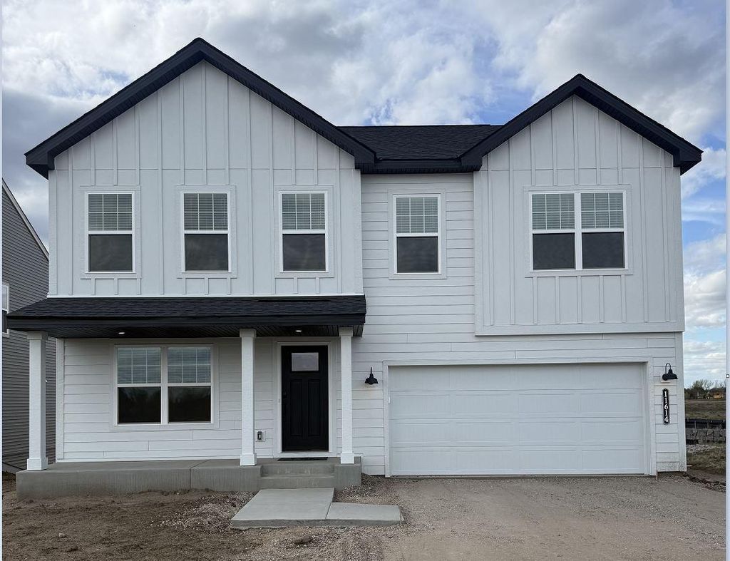 Photo of 11614 16th Circle NE, Saint Michael, MN 55376 (MLS # 7076633)