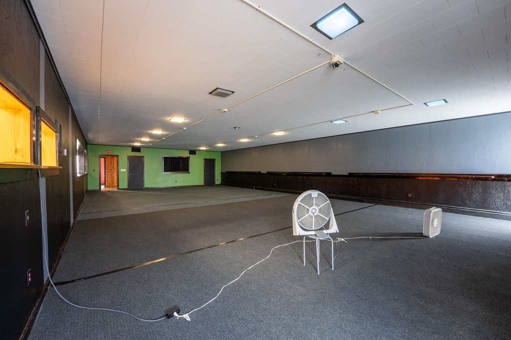 Photo of 29 E Chapman Street St E, Ely, MN 55731 (MLS # 6823726)