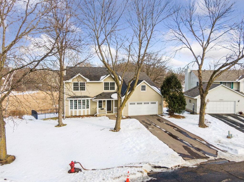 Photo of 19415 Vine Ridge Road, Excelsior, MN 55331 (MLS # 7008782)