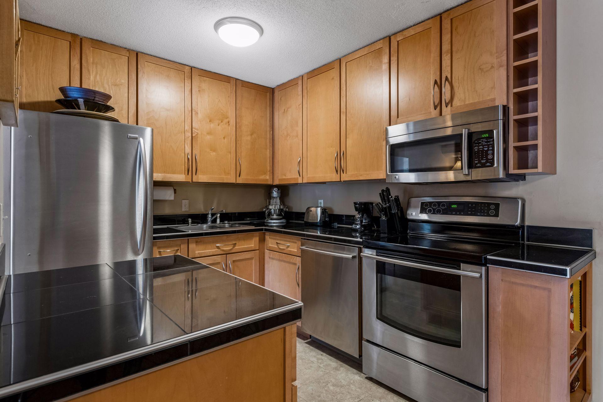 5410 Three Points Boulevard 425