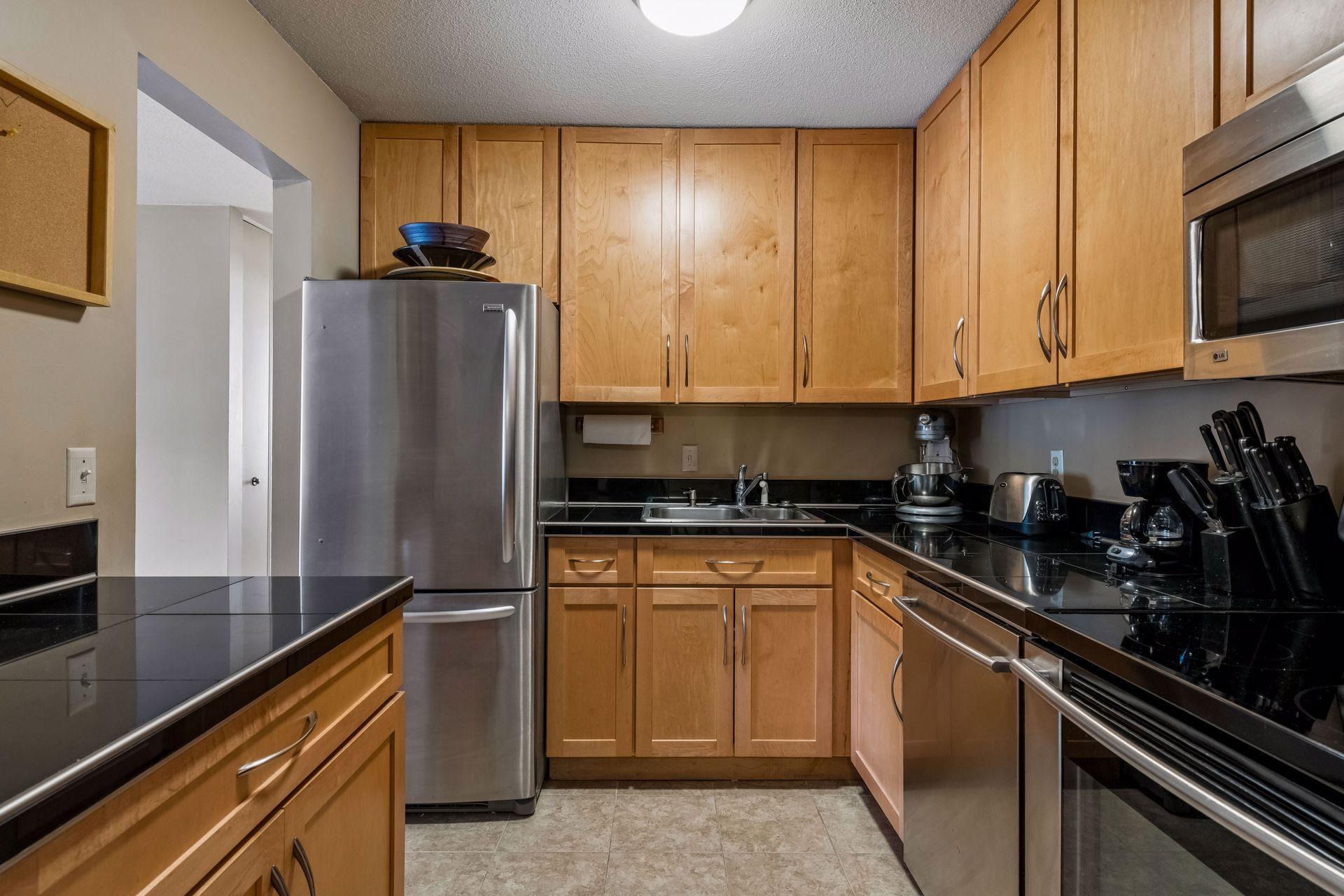 5410 Three Points Boulevard 425