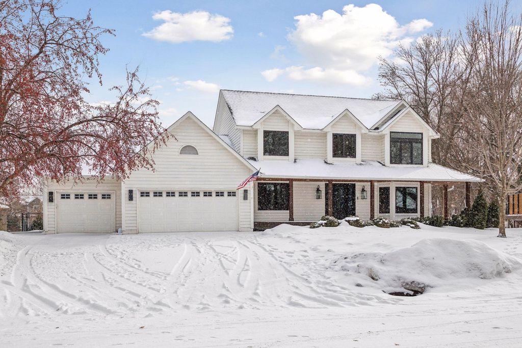 Photo of 13620 Georgia Drive, Apple Valley, MN 55124 (MLS # 7011279)