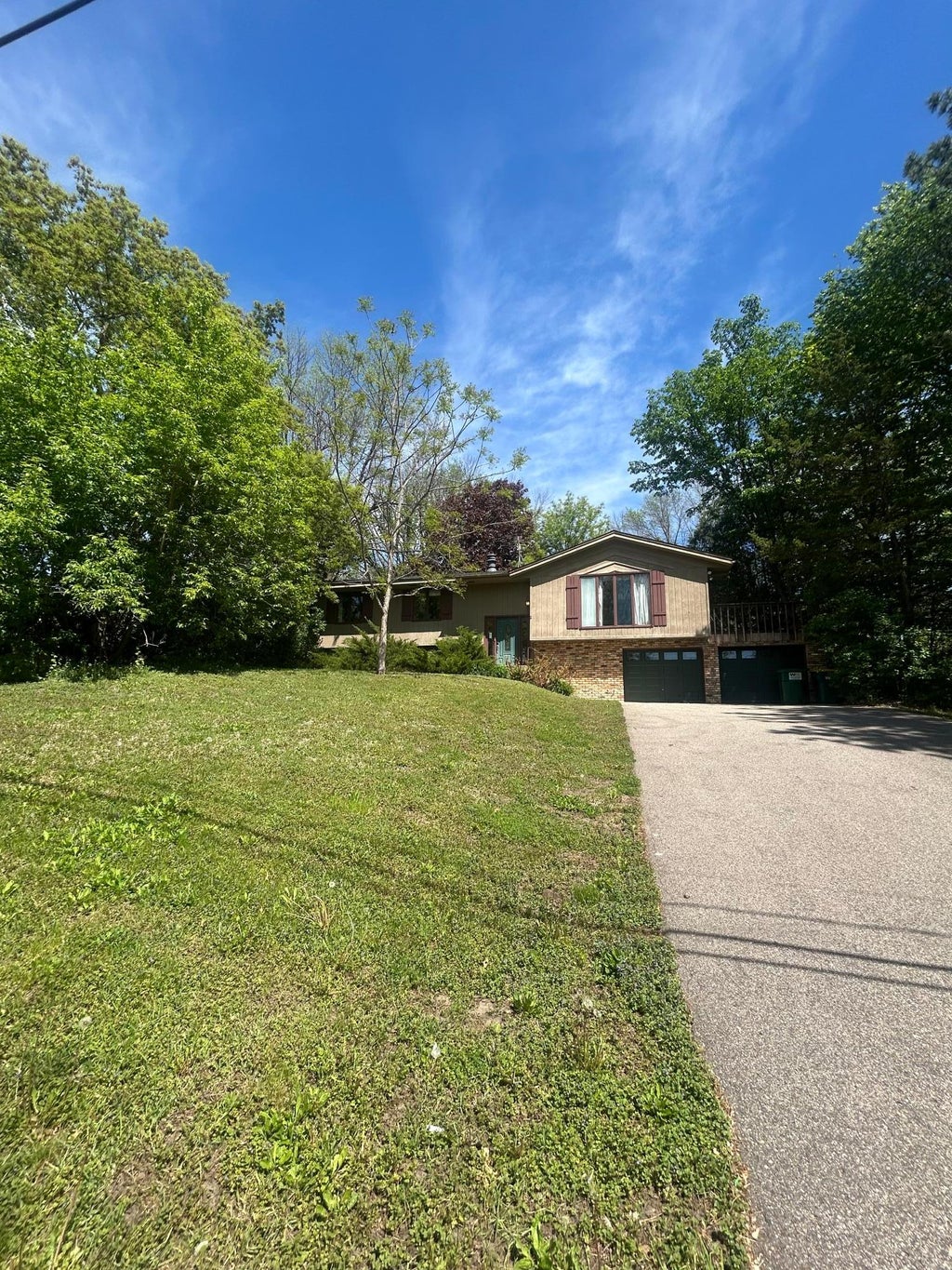 Photo of 5905 Country Club Road, Excelsior, MN 55331 (MLS # 7065613)