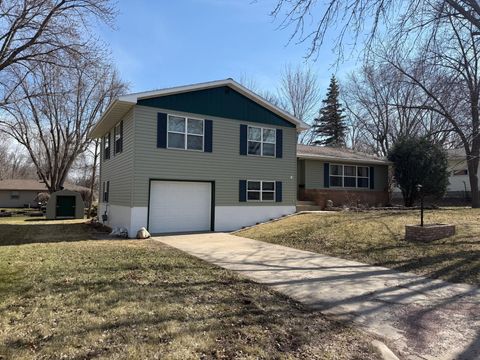Photo of 501 Veda Drive, Redwood Falls, MN 56283 (MLS # 7038176)