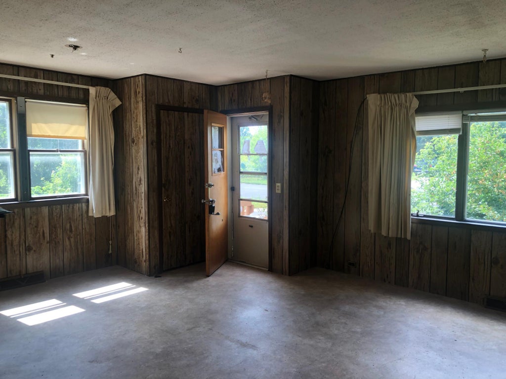 Photo of 1220 14th Avenue E, Hibbing, MN 55746 (MLS # 7129665)
