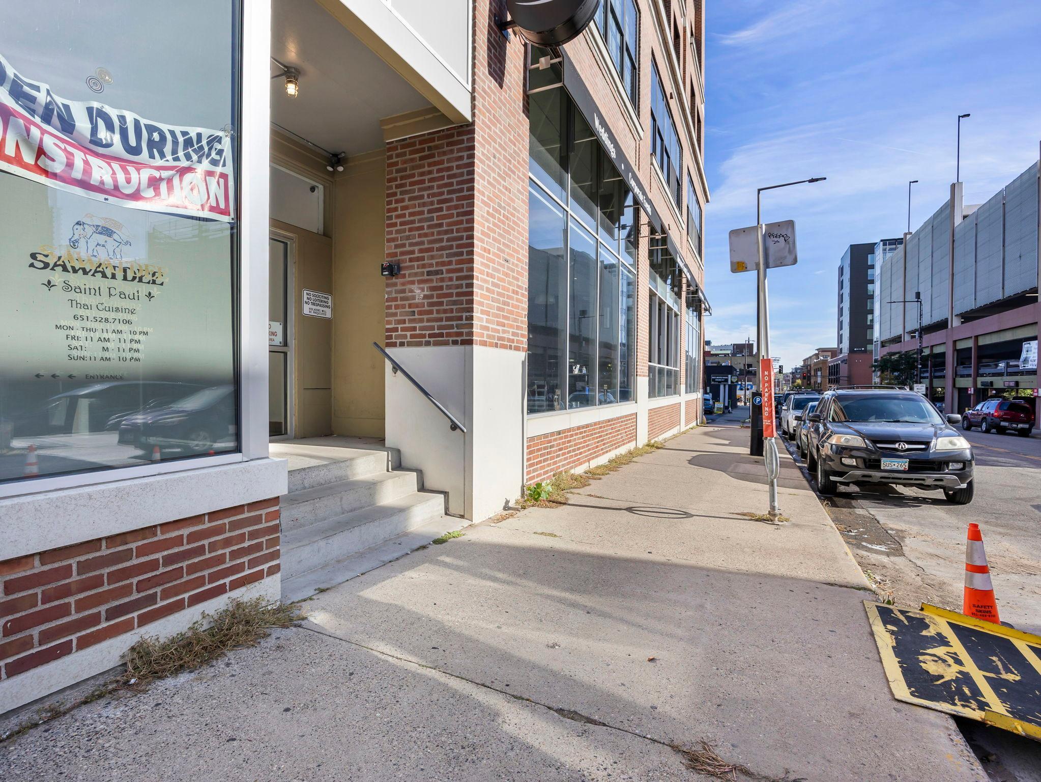 125 9th Street E 127 and 131