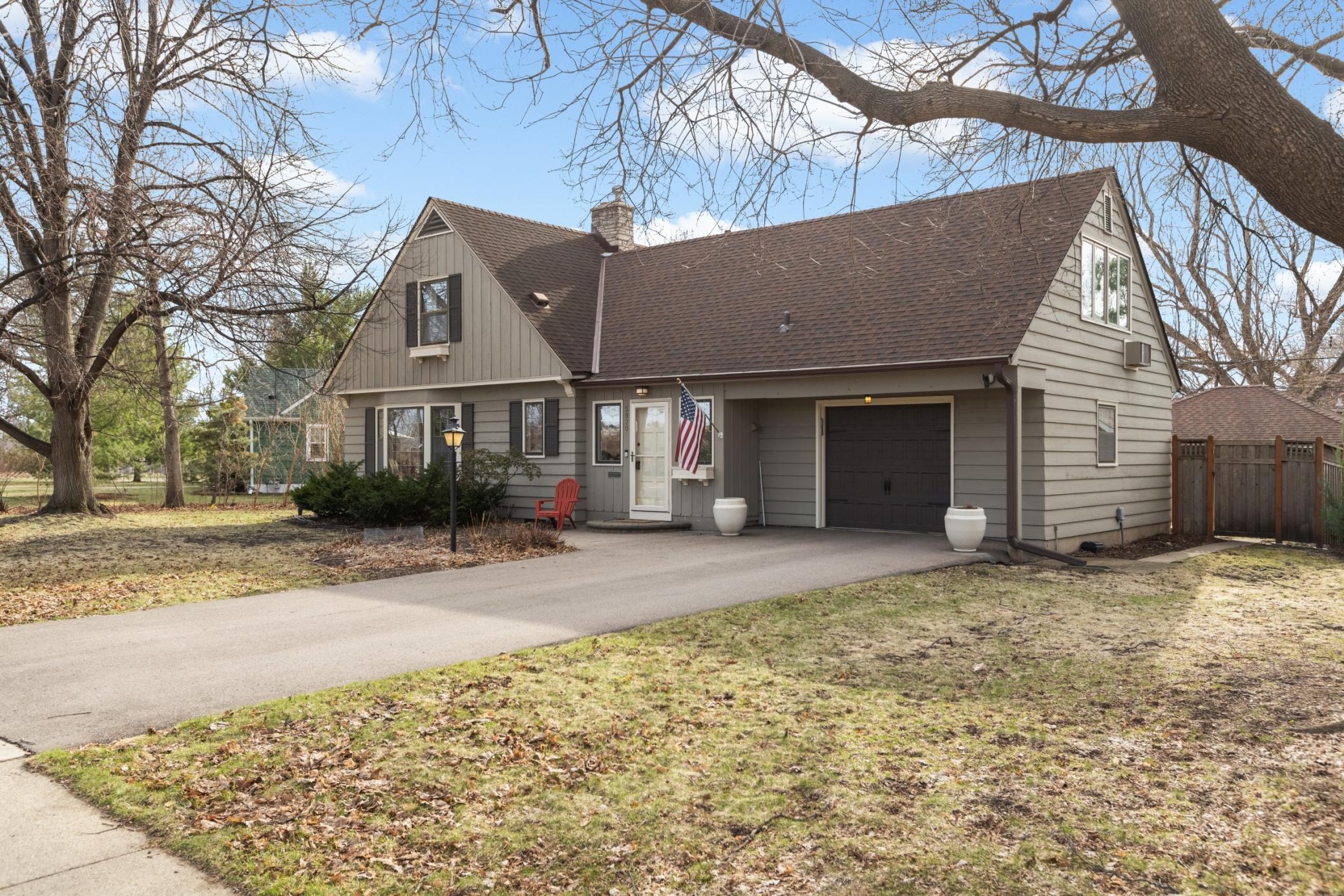 5920 Colfax Avenue S