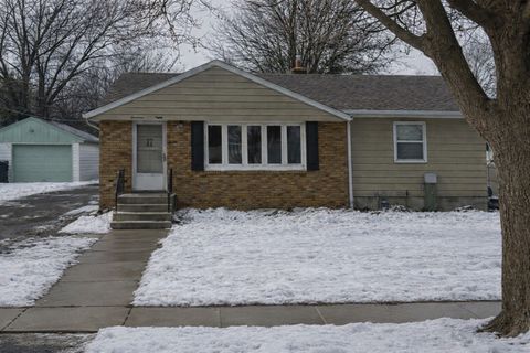 1728 Orange Avenue E Saint Paul MN 55106