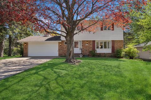 1910 Huron Avenue Roseville MN 55113