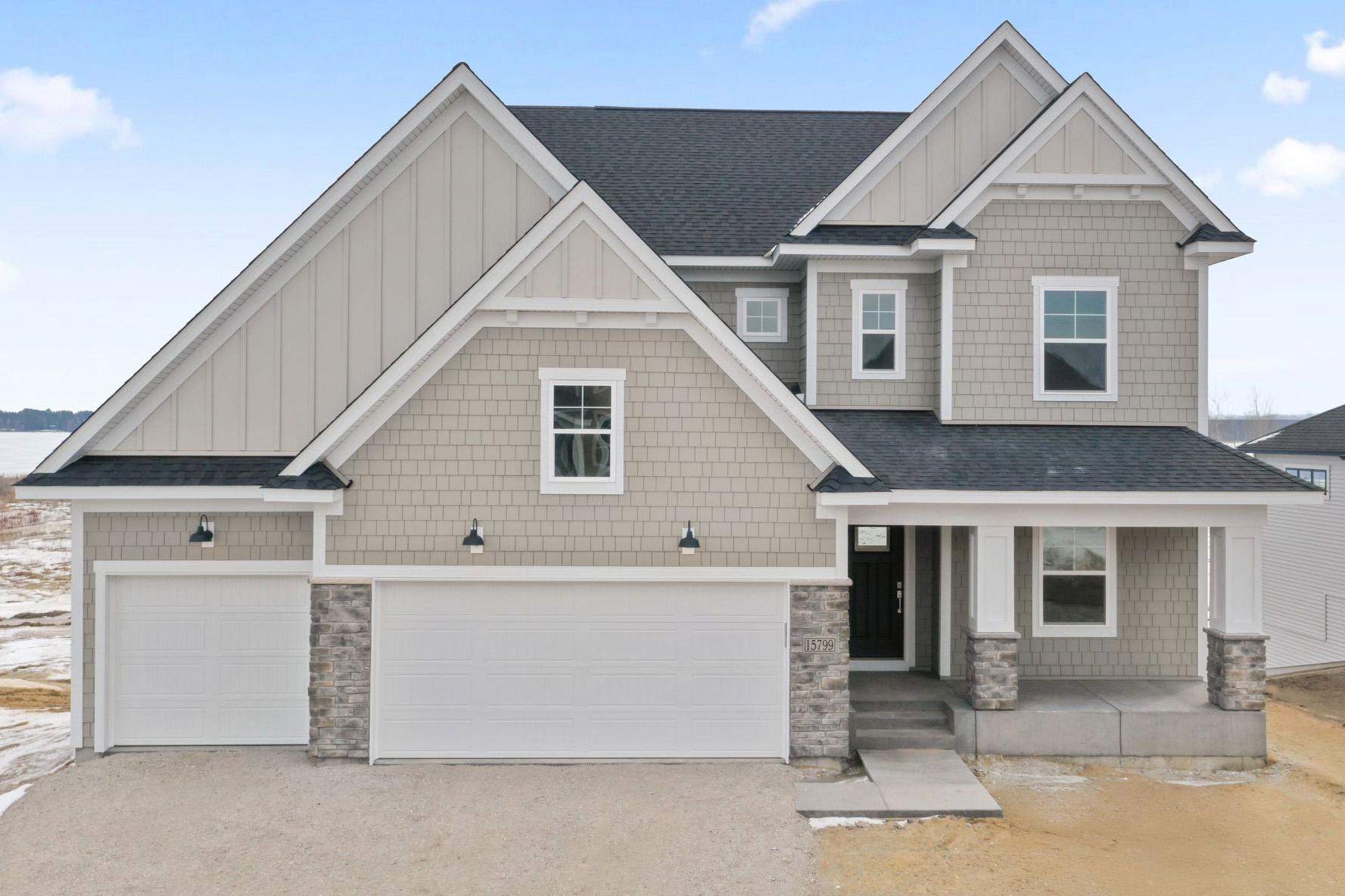 15799 Granada Avenue N