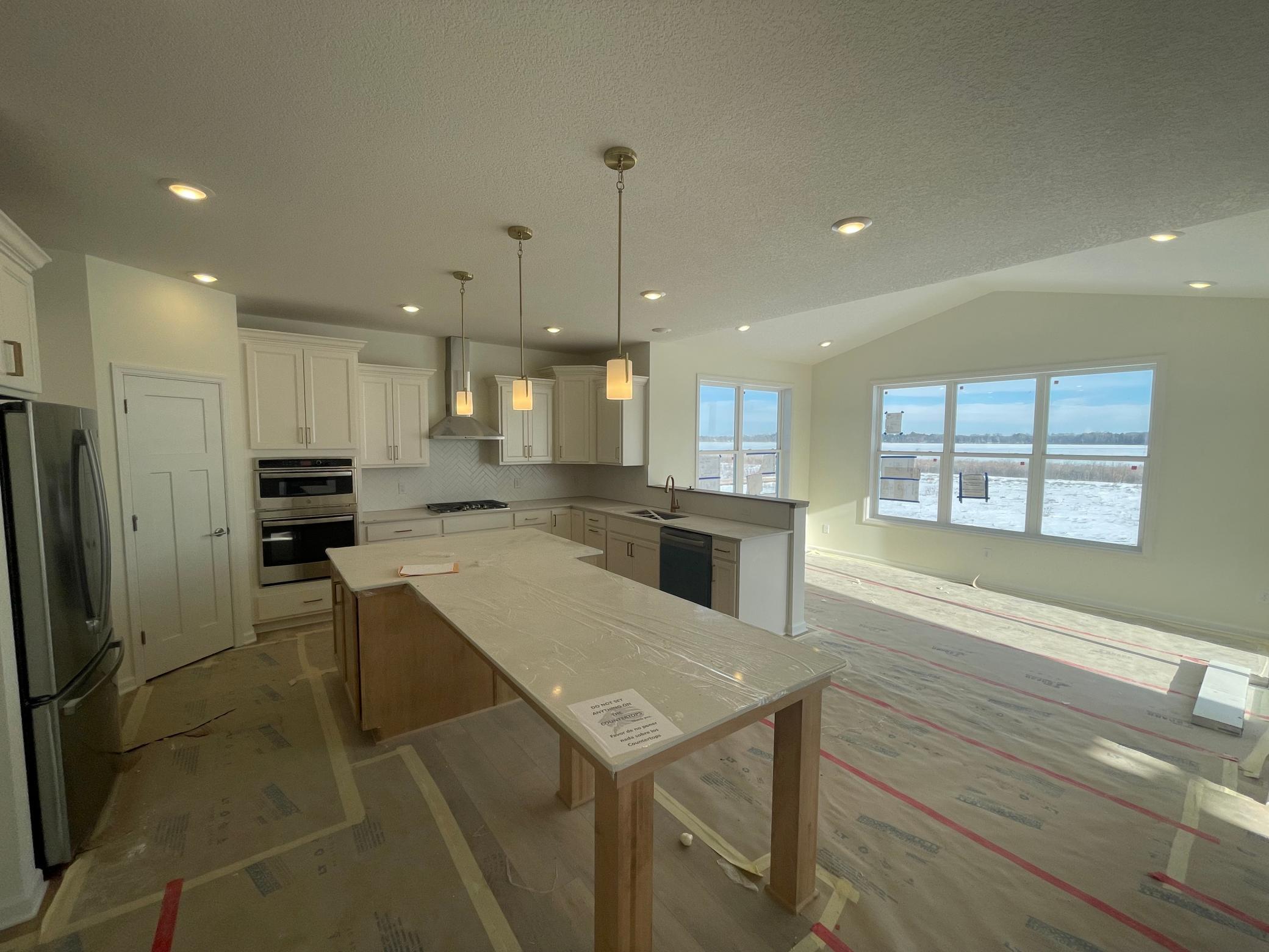 15799 Granada Avenue N