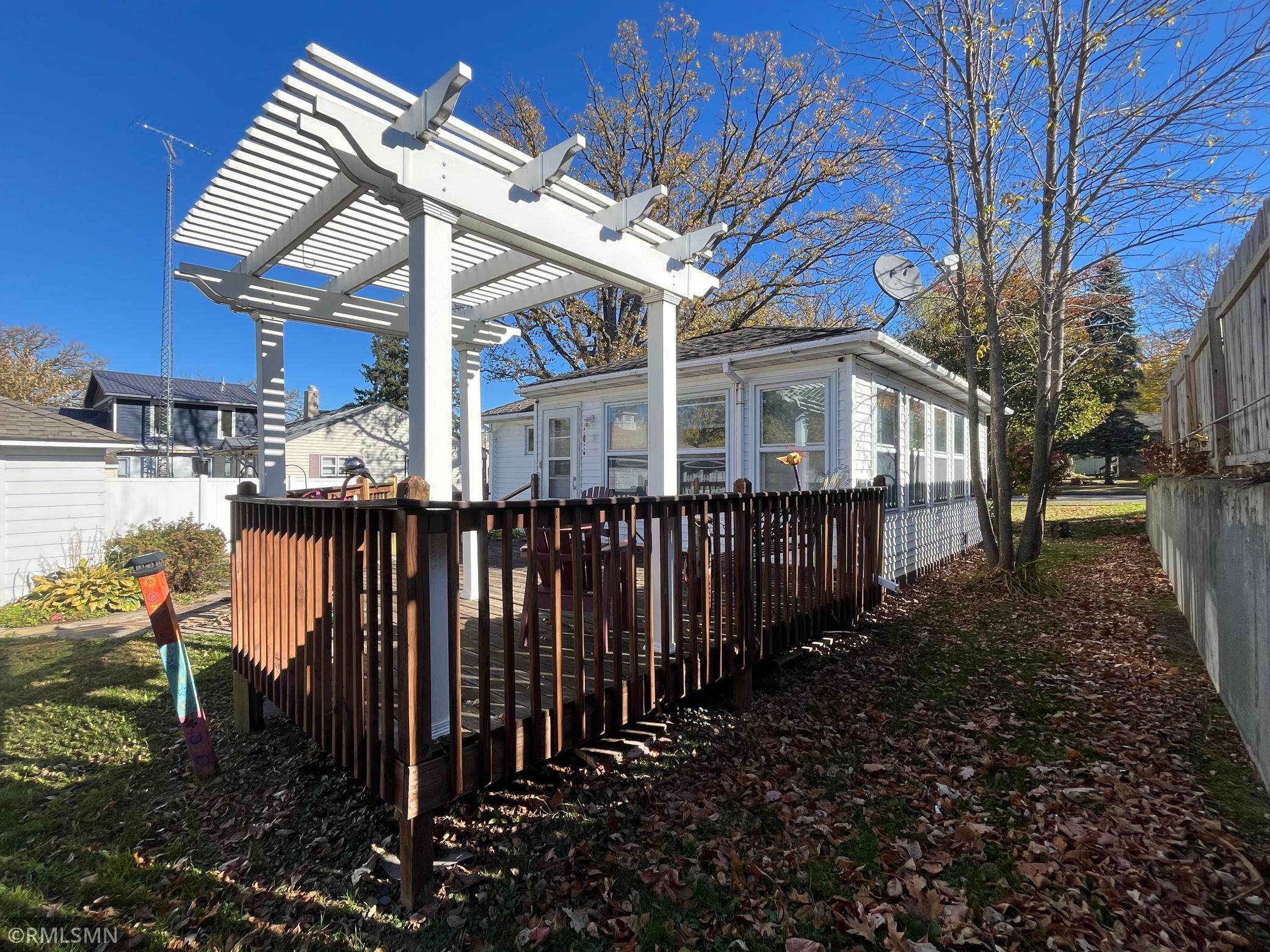 315 1st Avenue SE