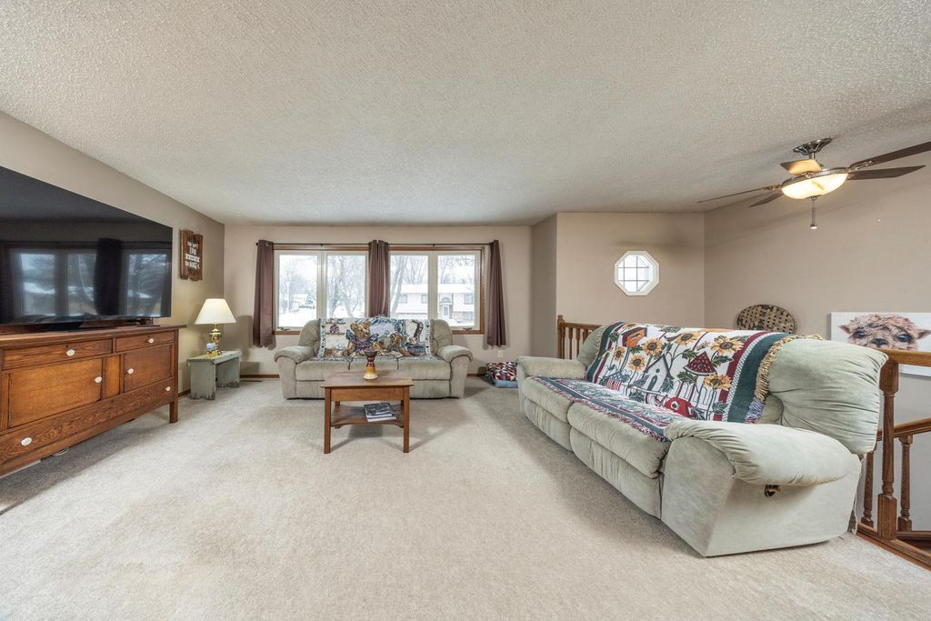Photo of 225 Cardinal Lane, Chaska, MN 55318 (MLS # 7003207)