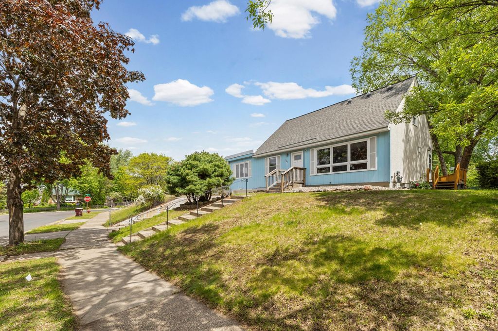 Photo of 141 Westchester Drive, West Saint Paul, MN 55118 (MLS # 7065456)