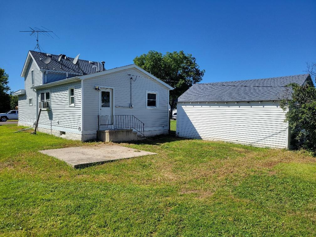245 3rd Avenue SE